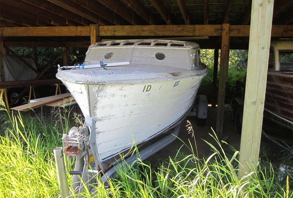 Chris Craft Express Cruiser 23′ 1946 $6,500 REDUCED $2100!