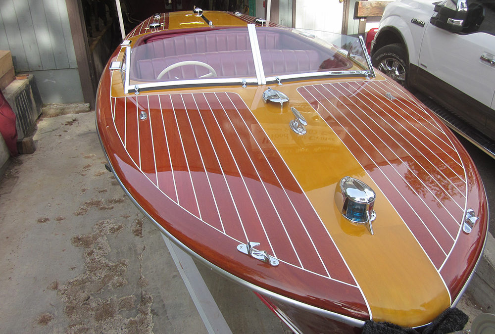 Chris Craft “Custom 20” 1946 Hideaway