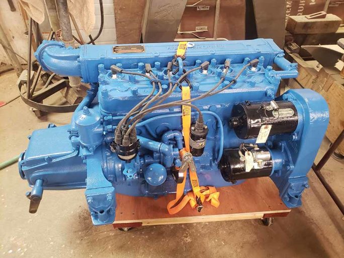 MCCALL BOAT WORKS - Chris Craft Hercules Engines And Motors For Sale